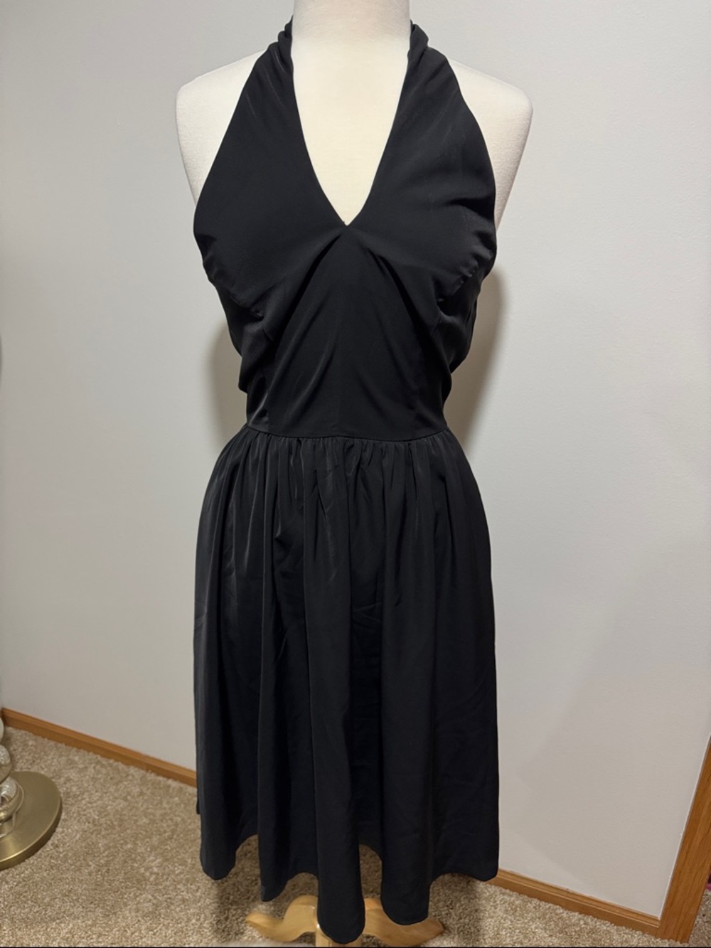 Women’s Black Halter A Line Swing Dress Size S